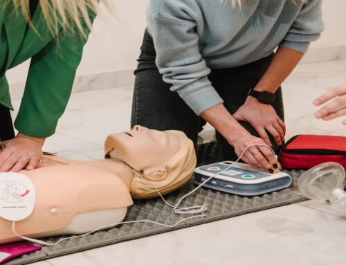 Basic Difference Between First Aid and CPR